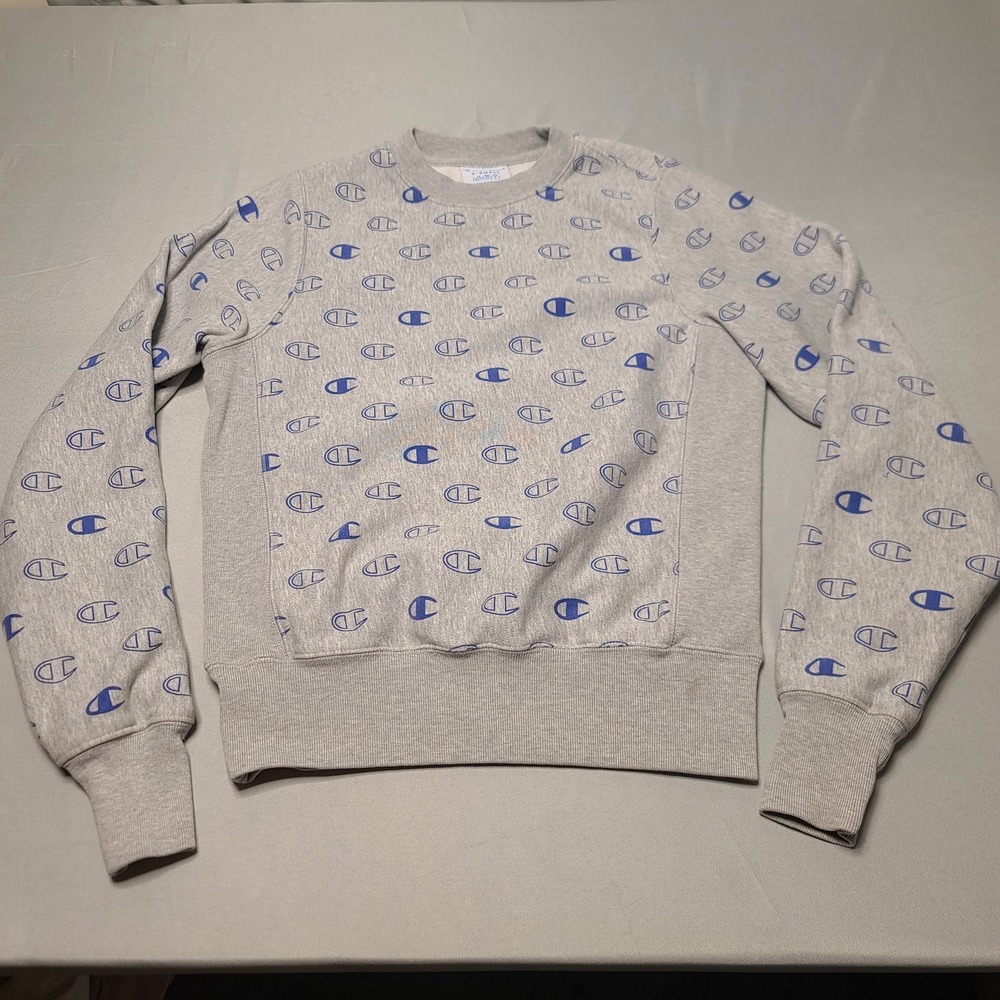Champion XS Reverse Weave Gray Graphic Pullover Womens Sweater All Over Print
